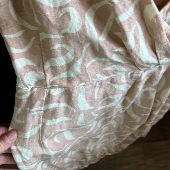 Swimsuit cover-up. But can be used as a shirt also! - Picture 4 of 4